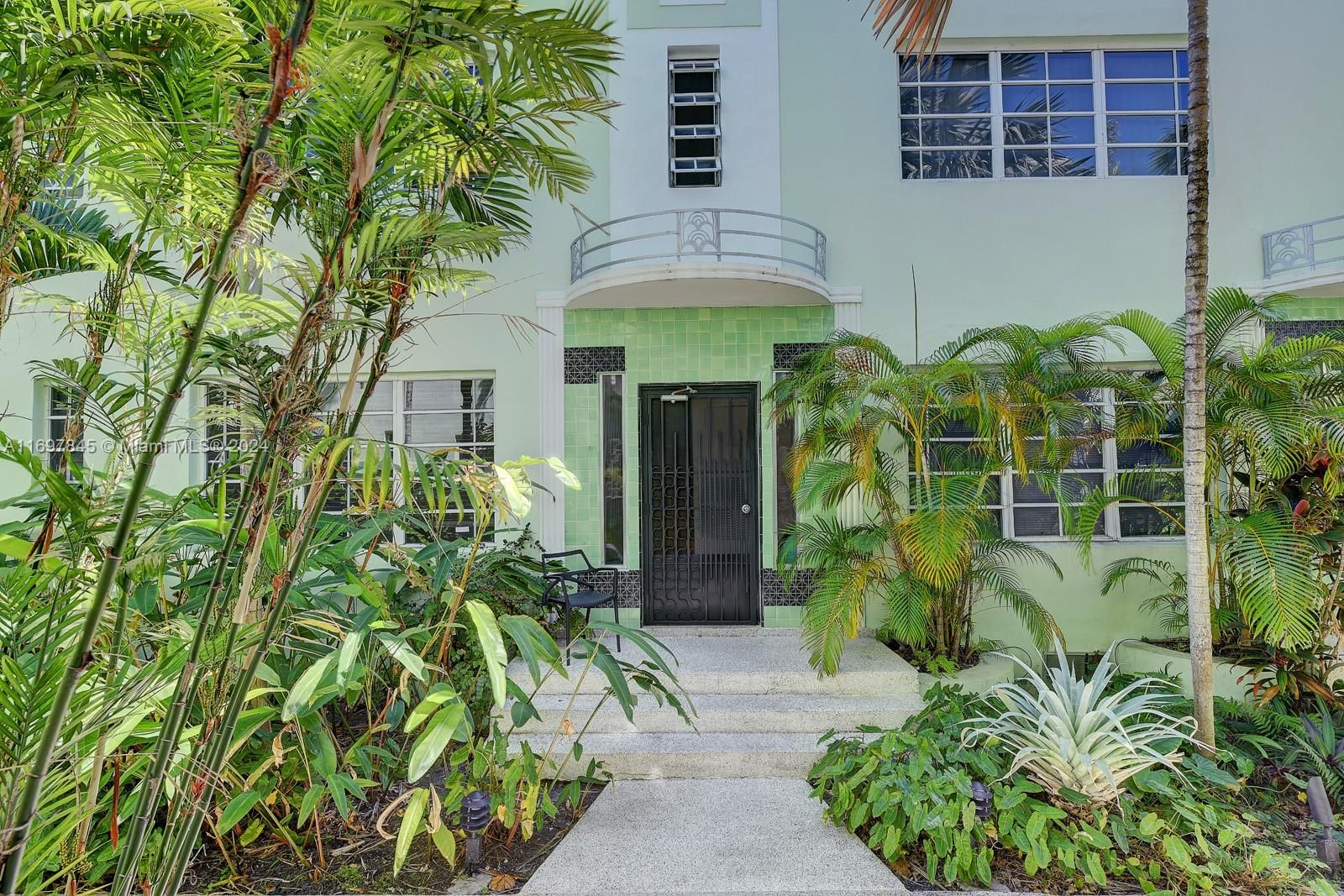 Real estate property located at 1571 Pennsylvania Ave #4S, Miami-dade, Don-bar Condo, Miami Beach, FL