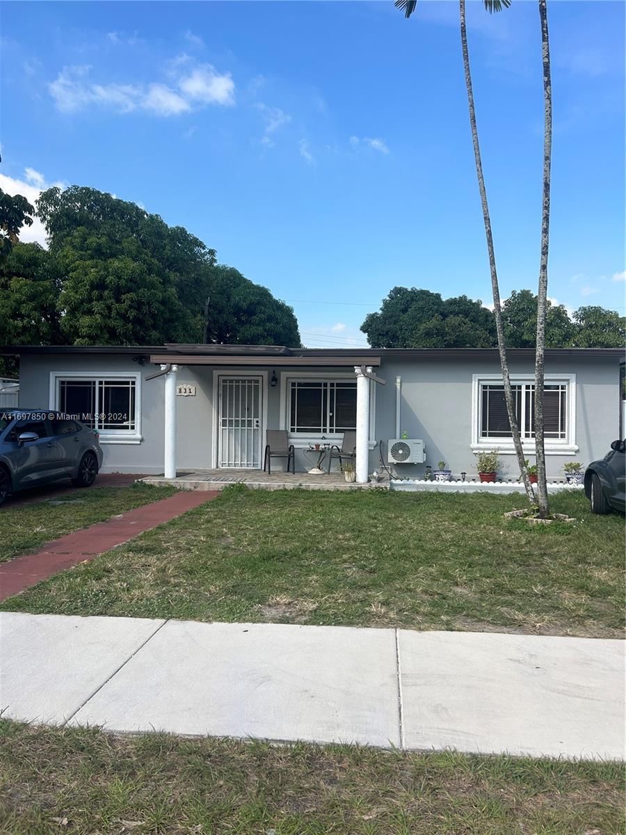 Real estate property located at 831 13th St, Miami-Dade, SUN-TAN VILLAGE SEC 2, Hialeah, FL