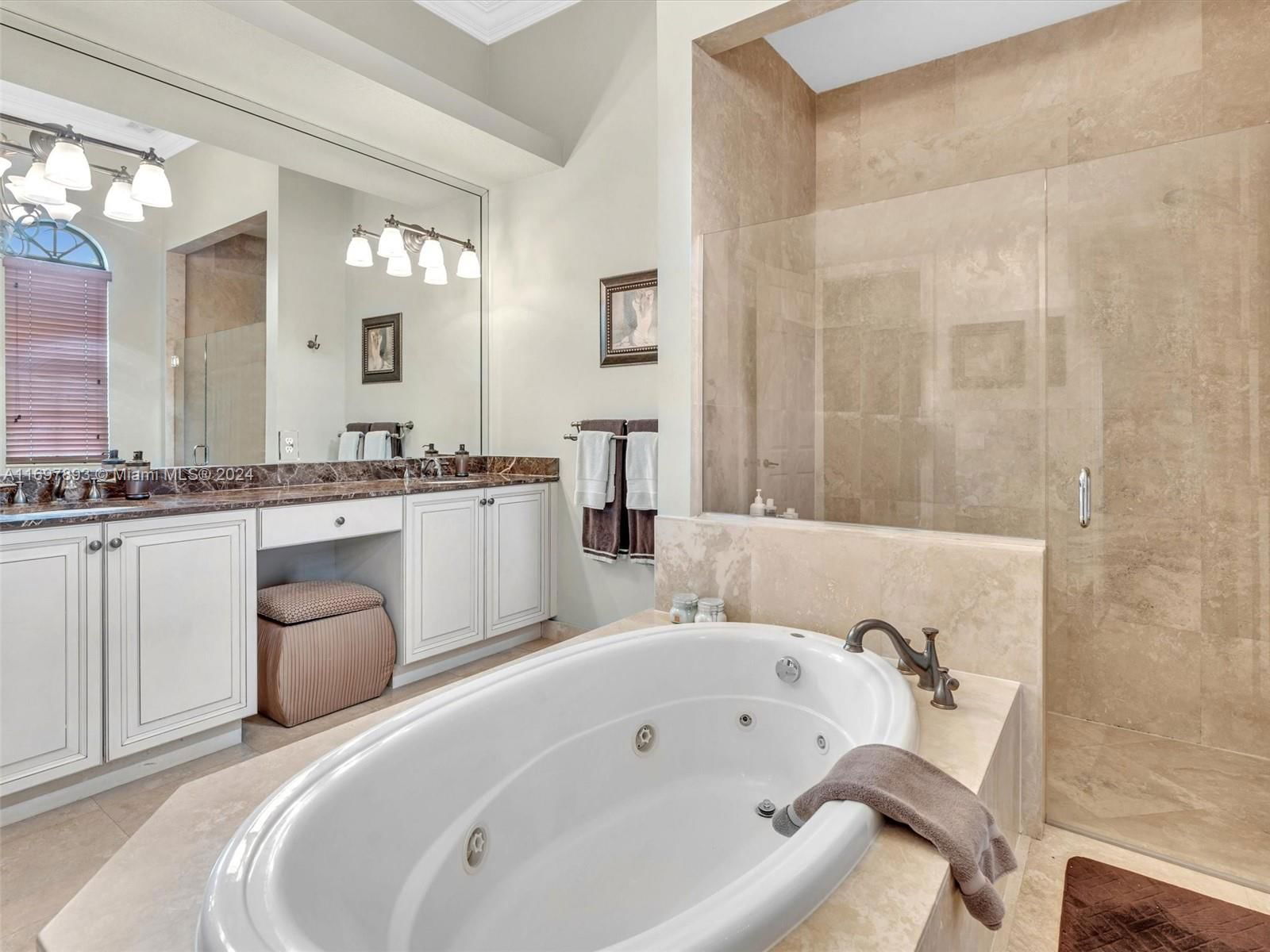 Real estate property located at 3750 88th Ter, Broward, Monterra-estada, Cooper City, FL