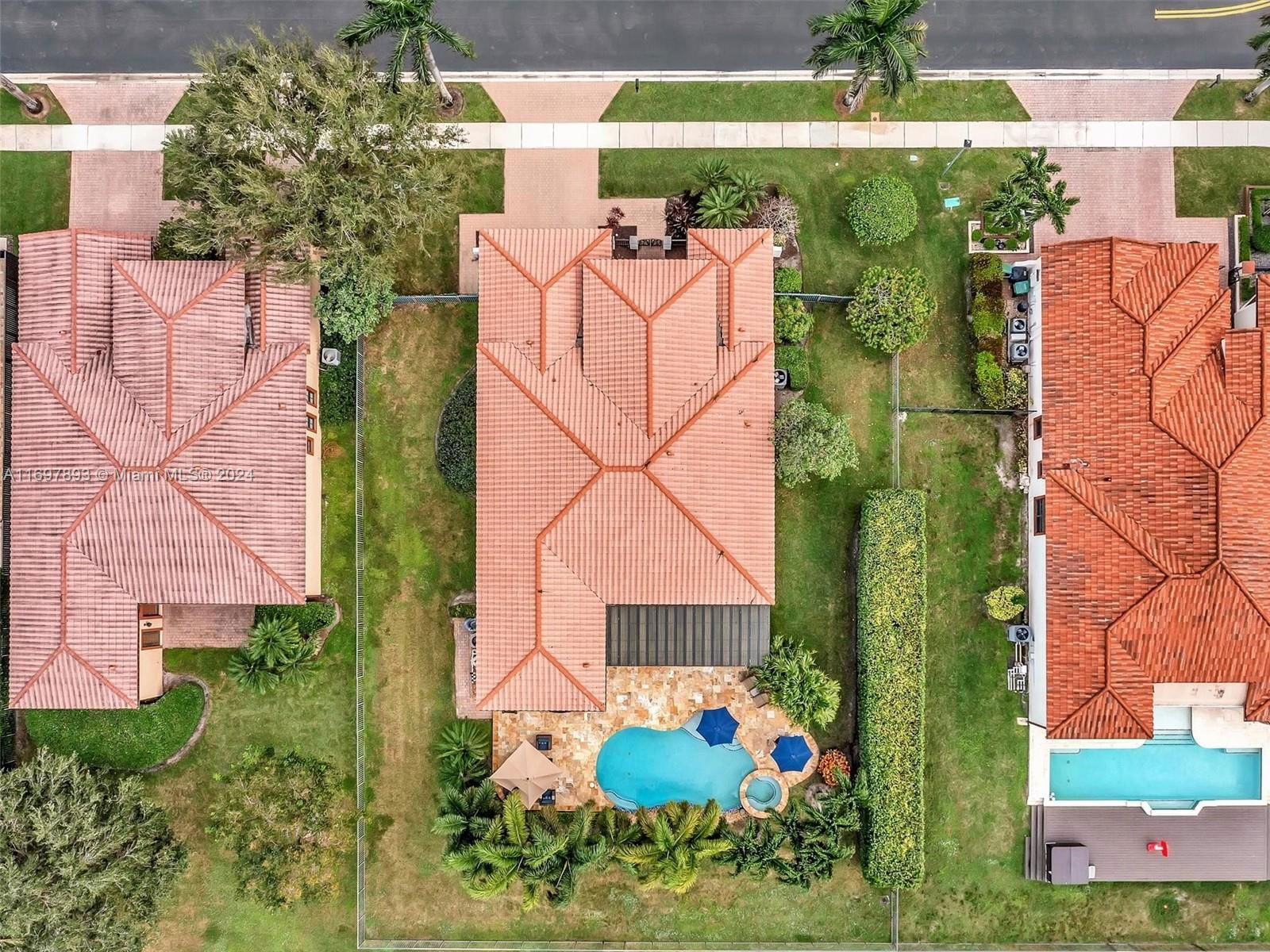 Real estate property located at 3750 88th Ter, Broward, Monterra-estada, Cooper City, FL