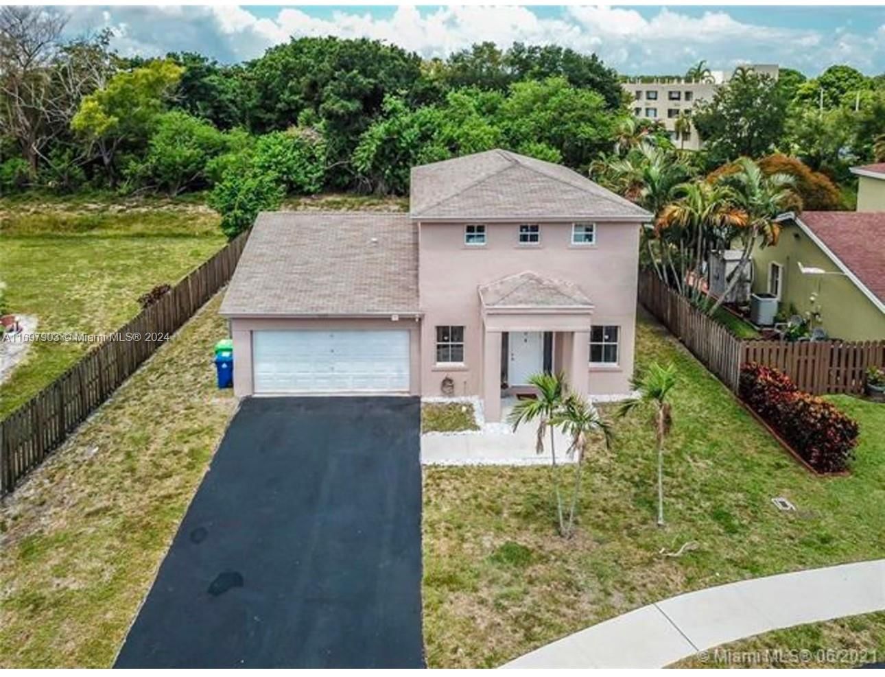 Real estate property located at 5203 96th Ave, Broward, BANYAN ESTATES, Sunrise, FL