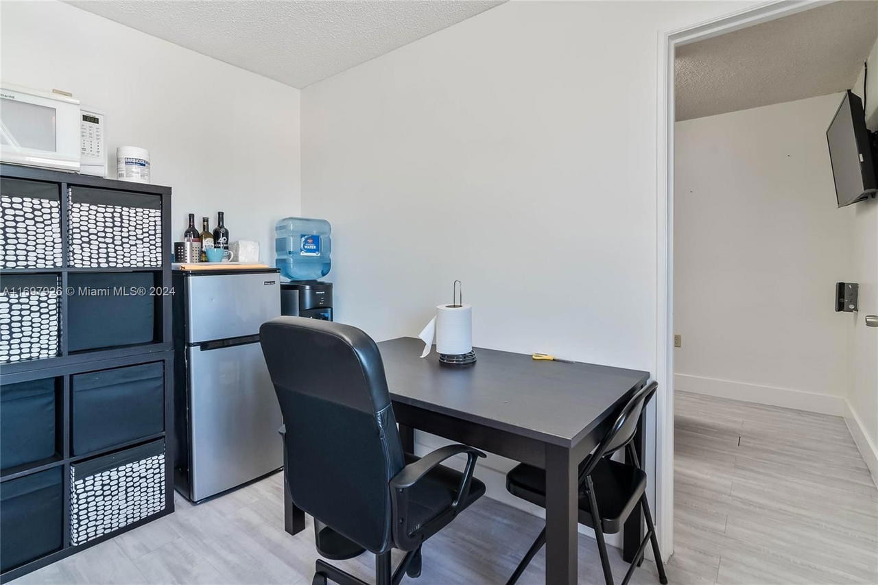 Real estate property located at 6520 24th St, Miami-dade, Miami, FL