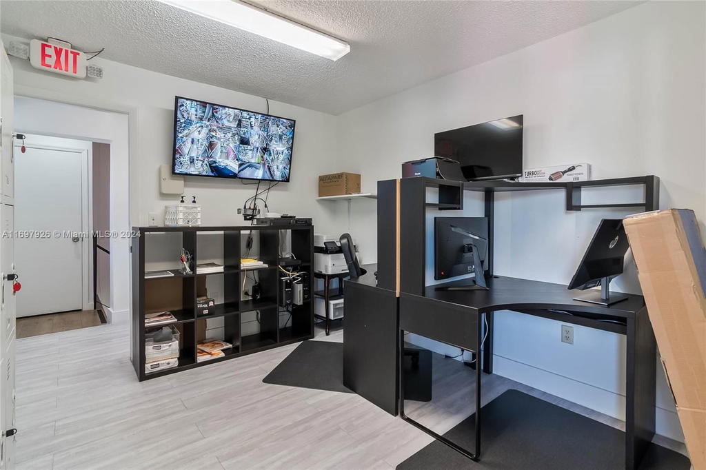 Real estate property located at 6520 24th St, Miami-dade, Miami, FL