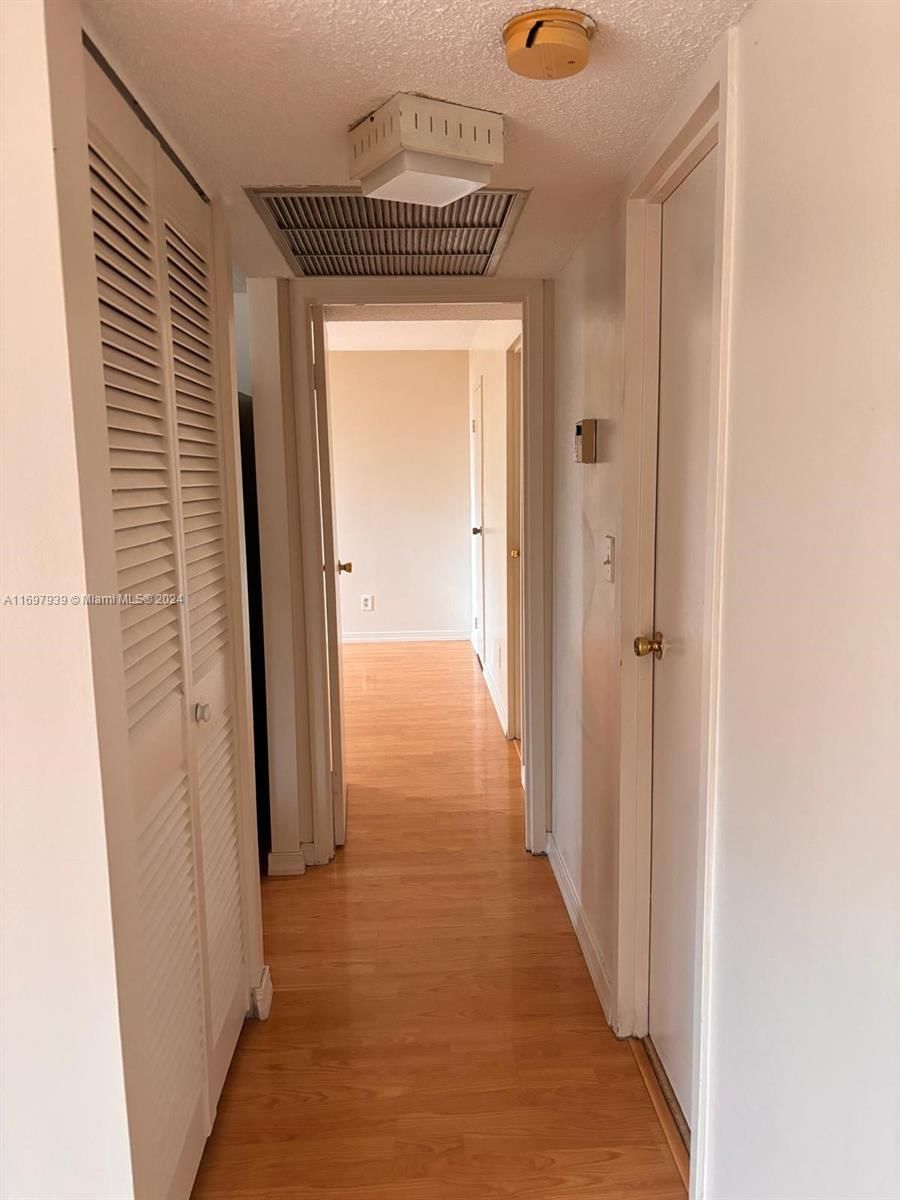 Real estate property located at 210 172 St #423, Miami-dade, Avila South Condo, Sunny Isles Beach, FL