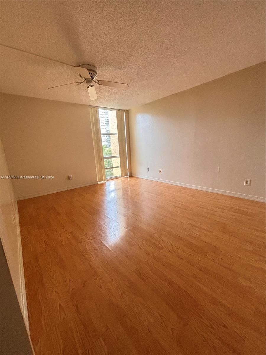Real estate property located at 210 172 St #423, Miami-dade, Avila South Condo, Sunny Isles Beach, FL