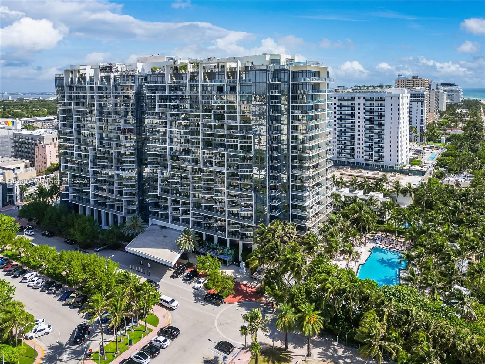 Real estate property located at 2201 Collins Ave #1013, Miami-Dade, 2201 COLLINS AVE CONDO, Miami Beach, FL