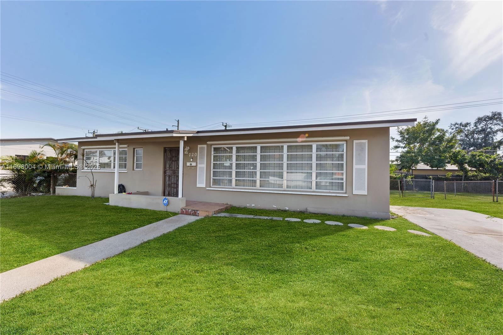 Real estate property located at 720 179th Ter, Miami-dade, Scott Lake Manor Sec 1, Miami Gardens, FL