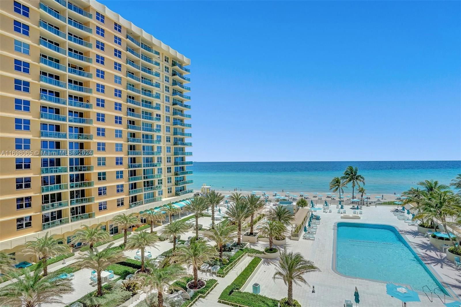 Real estate property located at 2501 Ocean Dr #1633, Broward, WAVE CONDO, Hollywood, FL