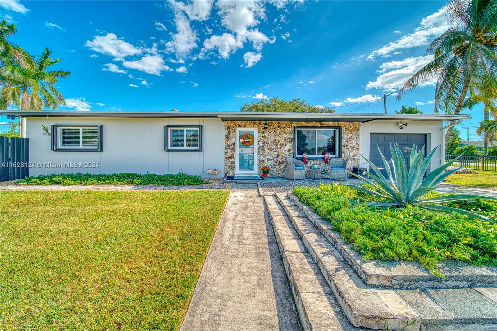 Real estate property located at 771 15th St, Miami-Dade, KING ROBERT, Homestead, FL