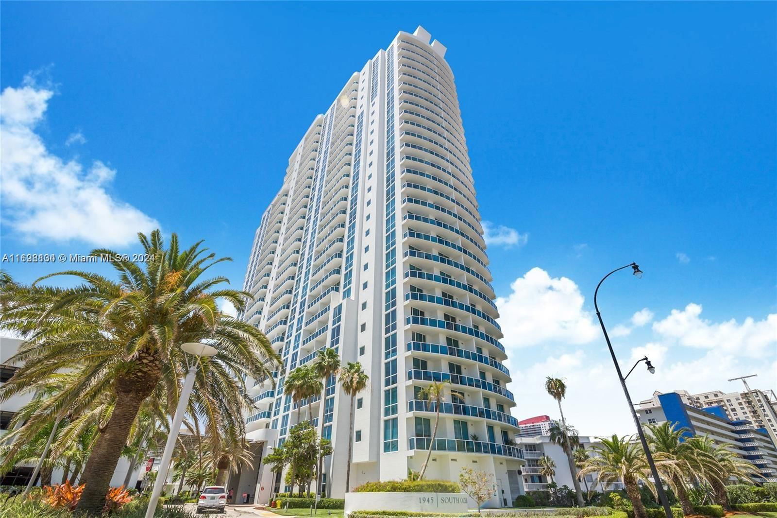 Real estate property located at 1945 Ocean Dr #310, Broward, OCEAN MARINE YACHT CLUB C, Hallandale Beach, FL