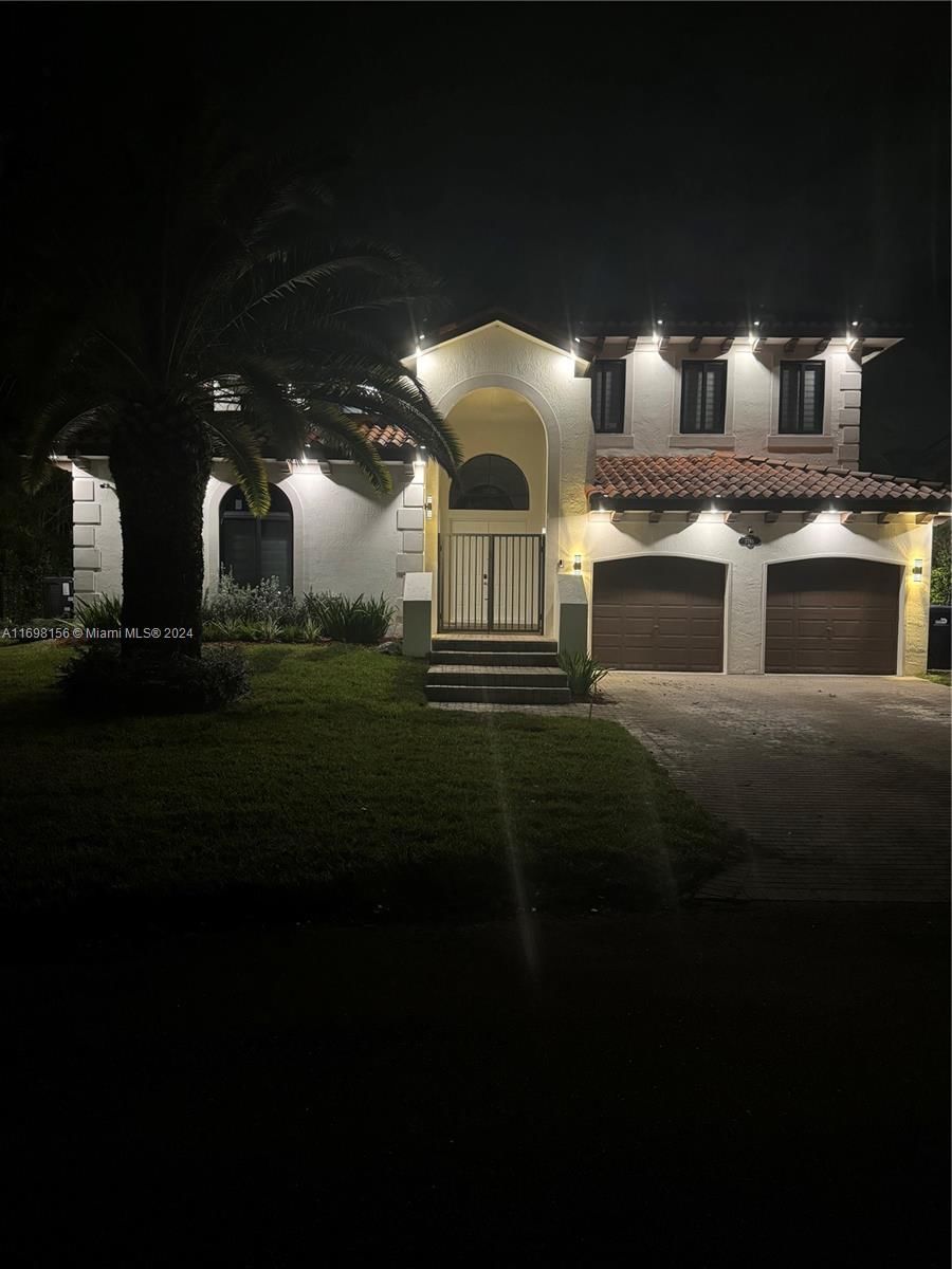 Real estate property located at 7796 193rd Ln, Miami-Dade, CUTLER CAY, Cutler Bay, FL