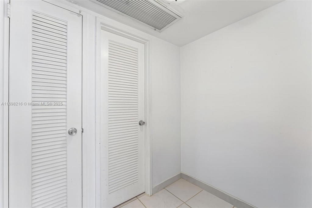 Real estate property located at 5700 Collins Ave #5B, Miami-dade, Seacoast 5700 Condo, Miami Beach, FL