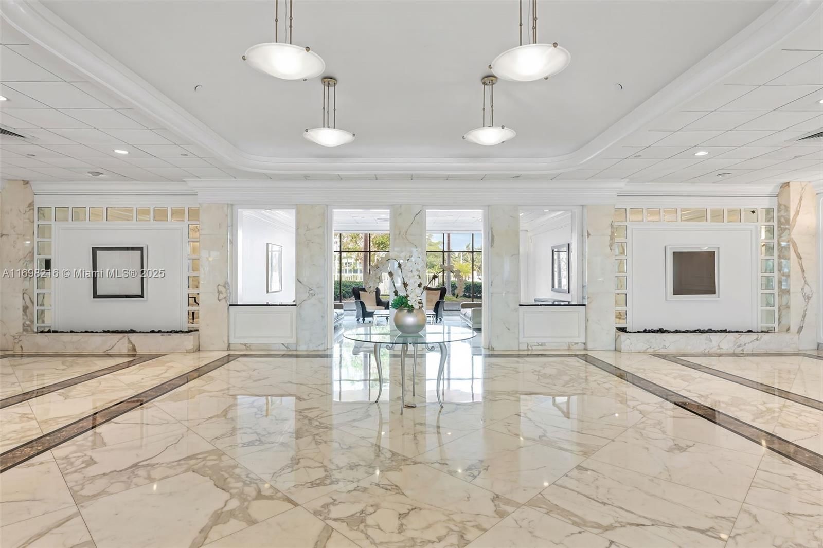 Real estate property located at 5700 Collins Ave #5B, Miami-dade, Seacoast 5700 Condo, Miami Beach, FL