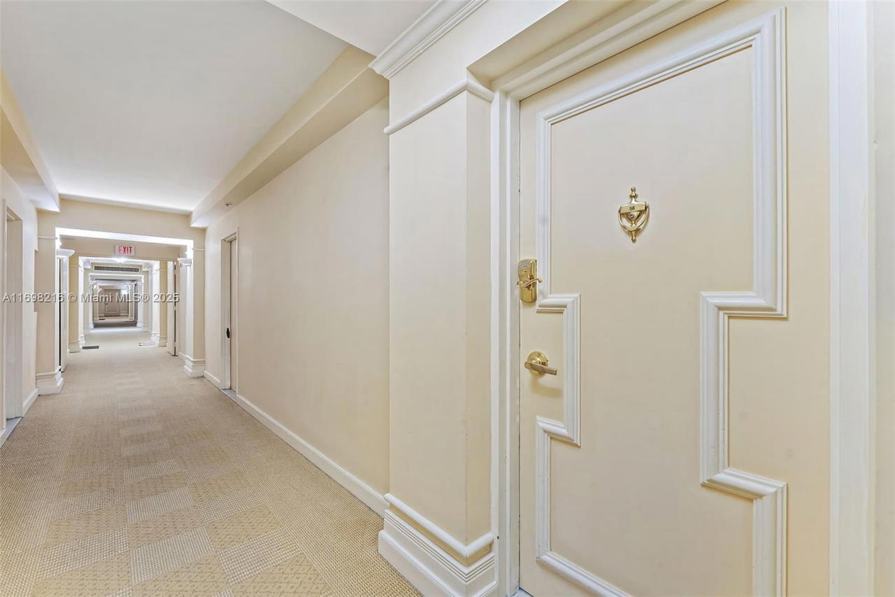 Real estate property located at 5700 Collins Ave #5B, Miami-dade, Seacoast 5700 Condo, Miami Beach, FL