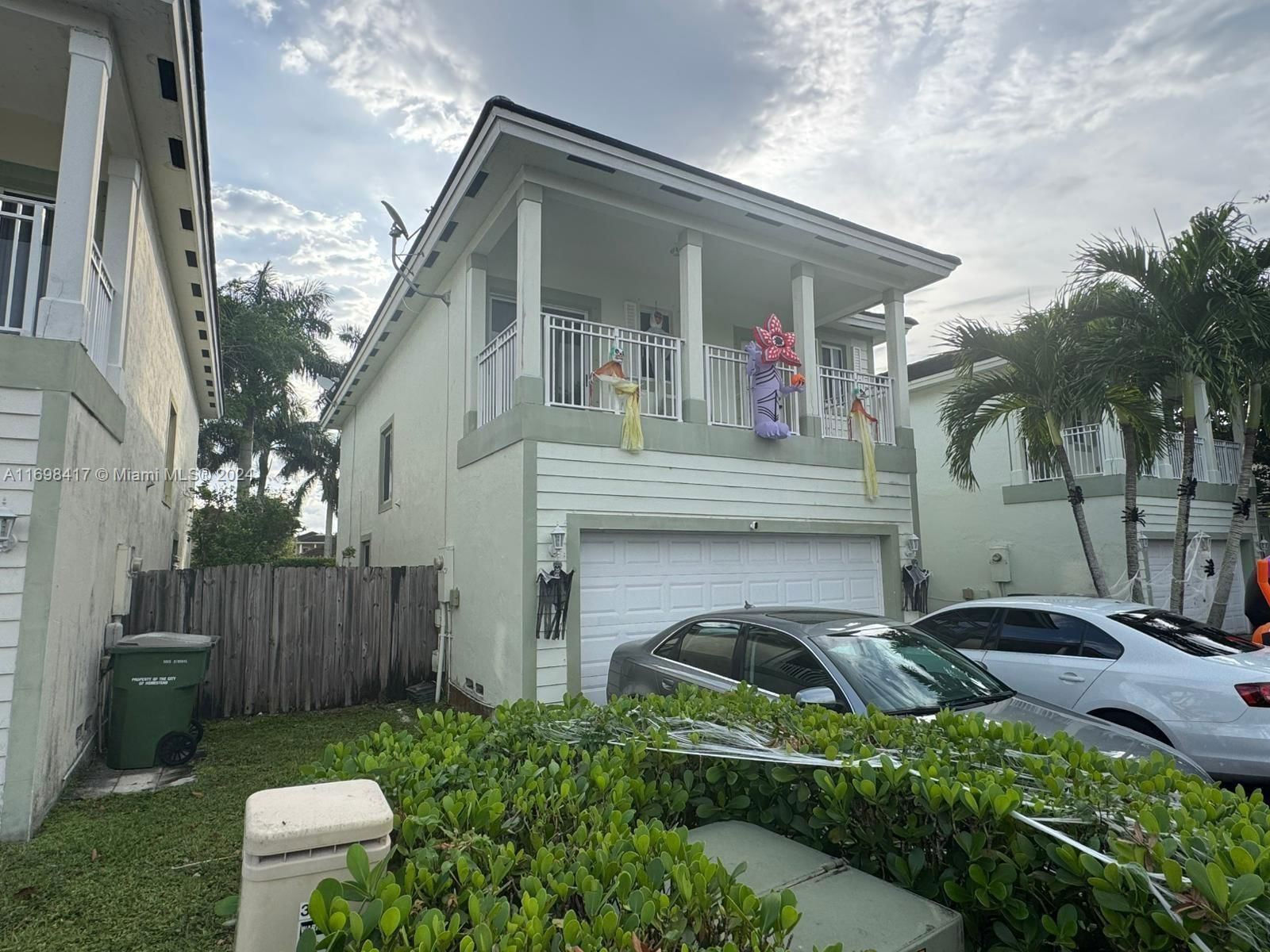 Real estate property located at 389 32nd Terrace, Miami-Dade, BIMINI AT THE OASIS, Homestead, FL