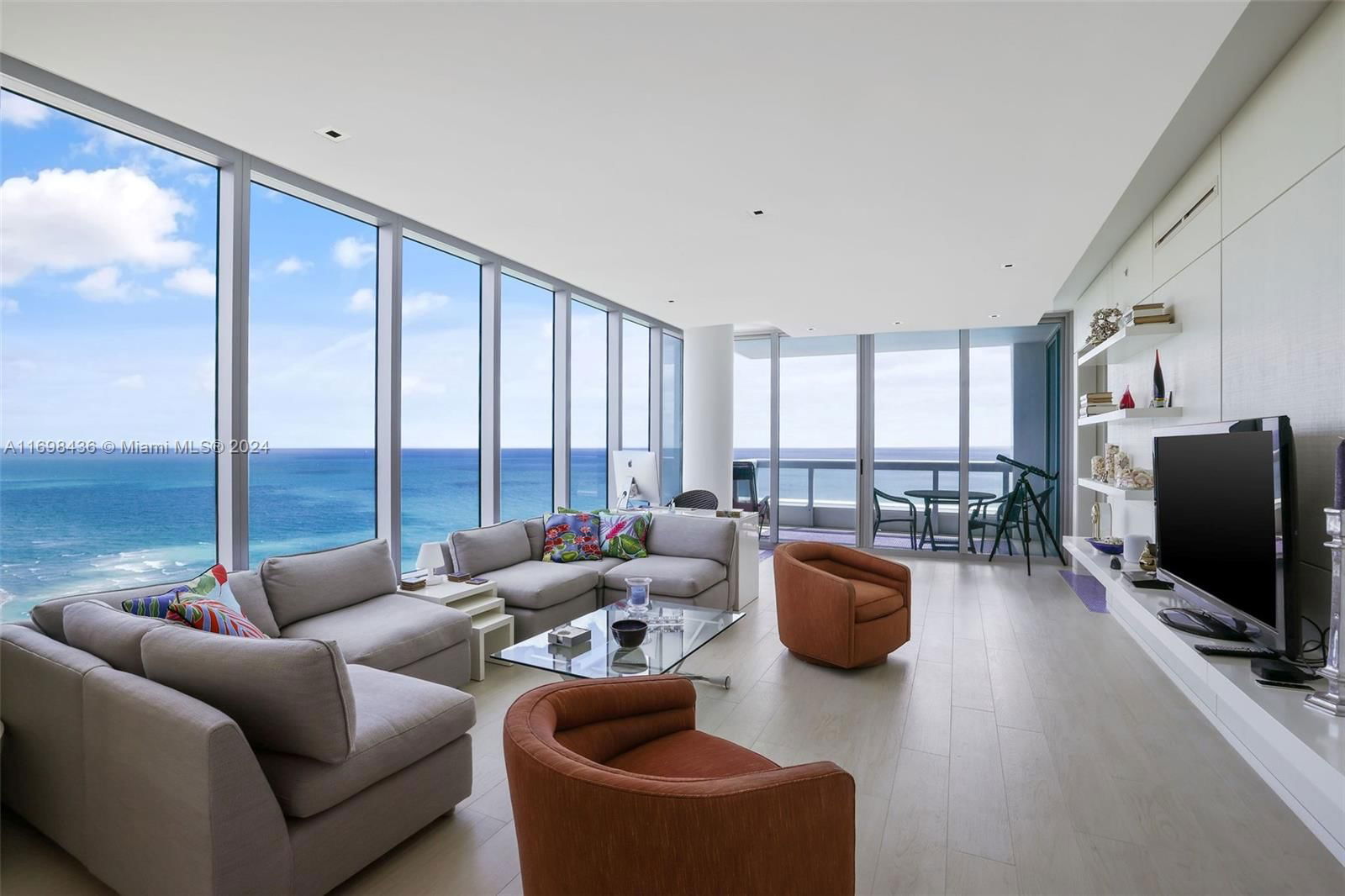 Real estate property located at 6899 Collins Ave #2804, Miami-Dade, NORTH CARILLON BEACH COND, Miami Beach, FL