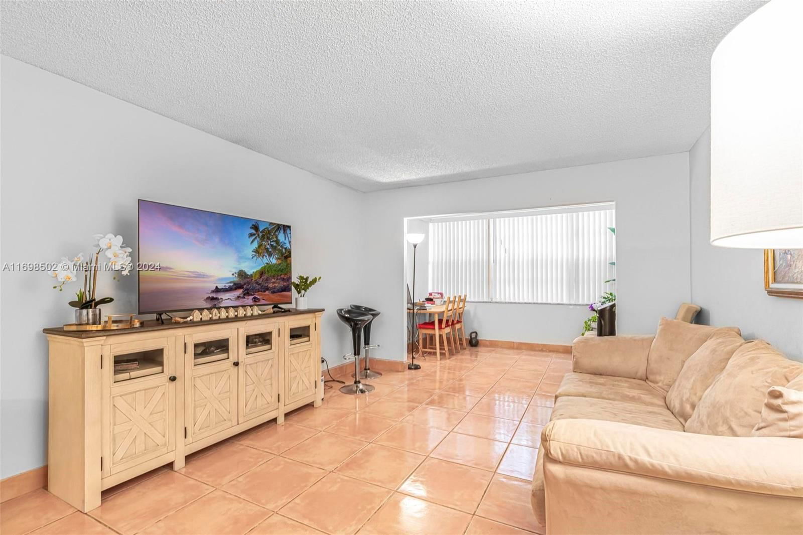 Real estate property located at 6600 Cypress Rd #105, Broward, PLANTATION PLACE CONDO, Plantation, FL