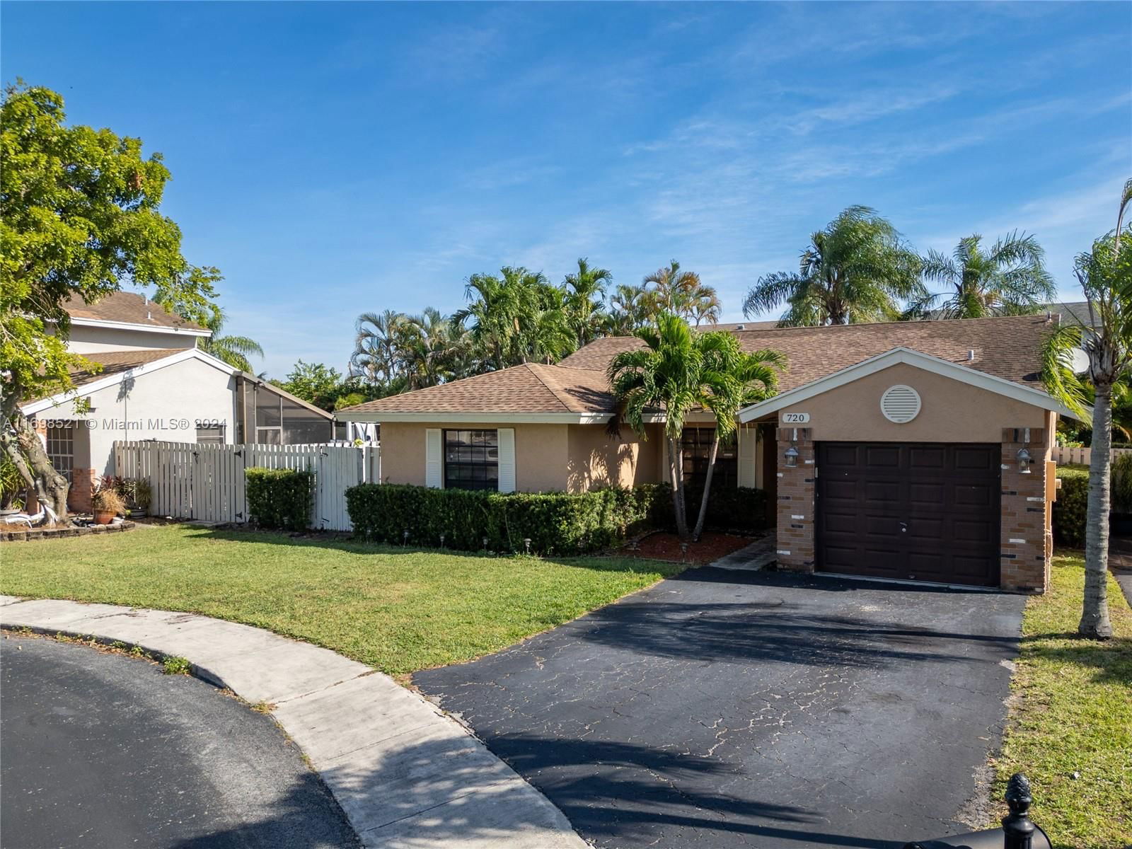 Real estate property located at 720 Shiloh Ter, Broward, SHENANDOAH SECTION ONE, Davie, FL