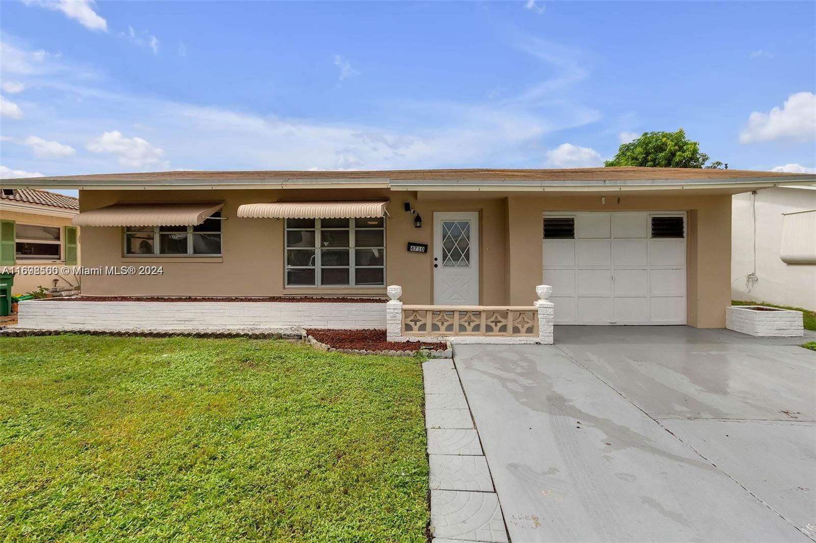 Real estate property located at 4710 49th Pl, Broward, MAINLANDS OF TAMARAC LAKE, Tamarac, FL