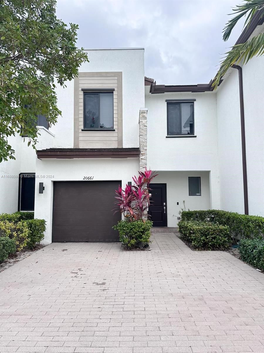 Real estate property located at 20661 2nd Ct #20661, Miami-Dade, VIA VENTURA NEIGHBORHOOD, Miami, FL