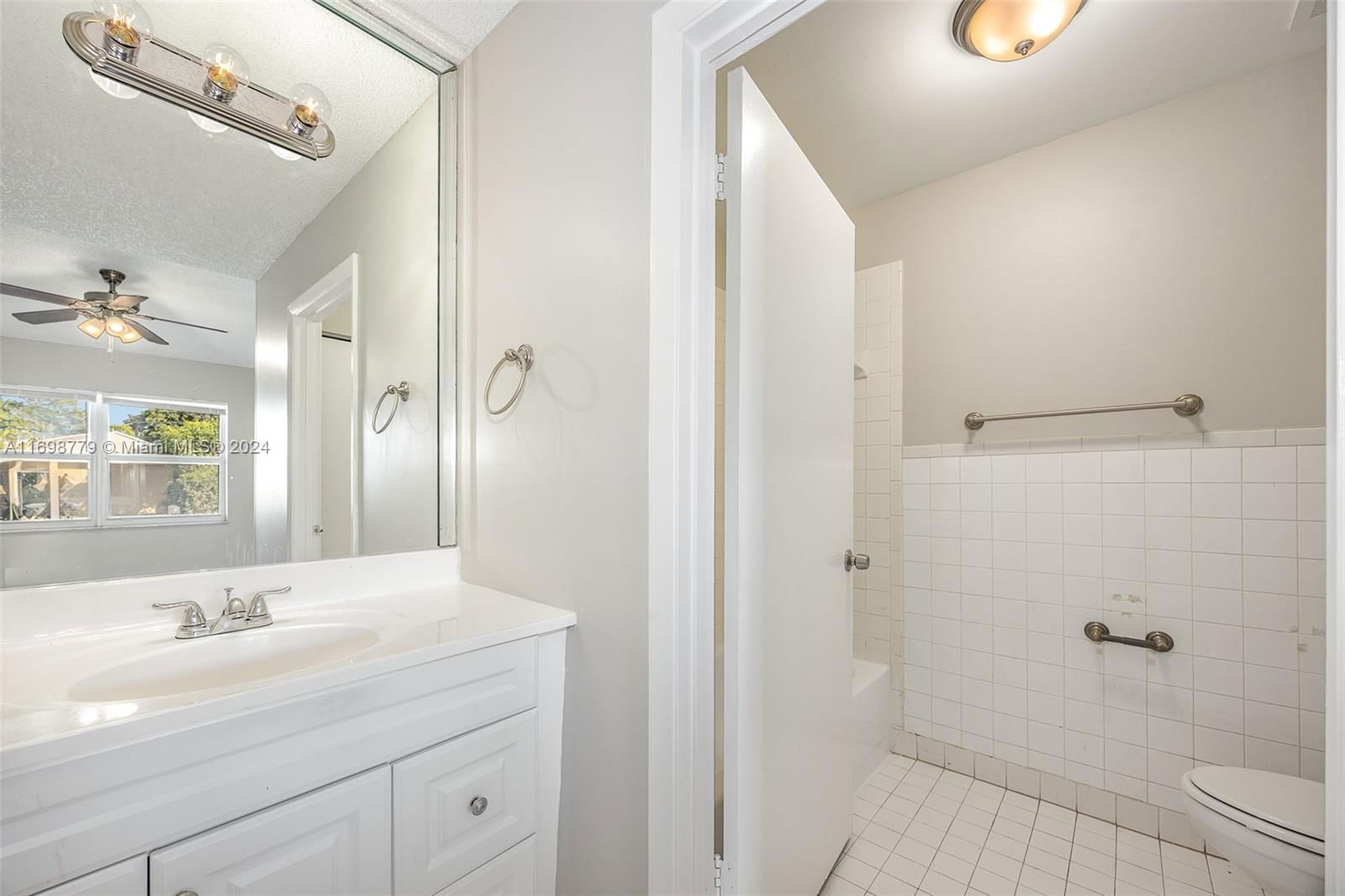 Real estate property located at 20901 121st Ave, Miami-dade, Oak Ridge Villas Sub Sec, Miami, FL