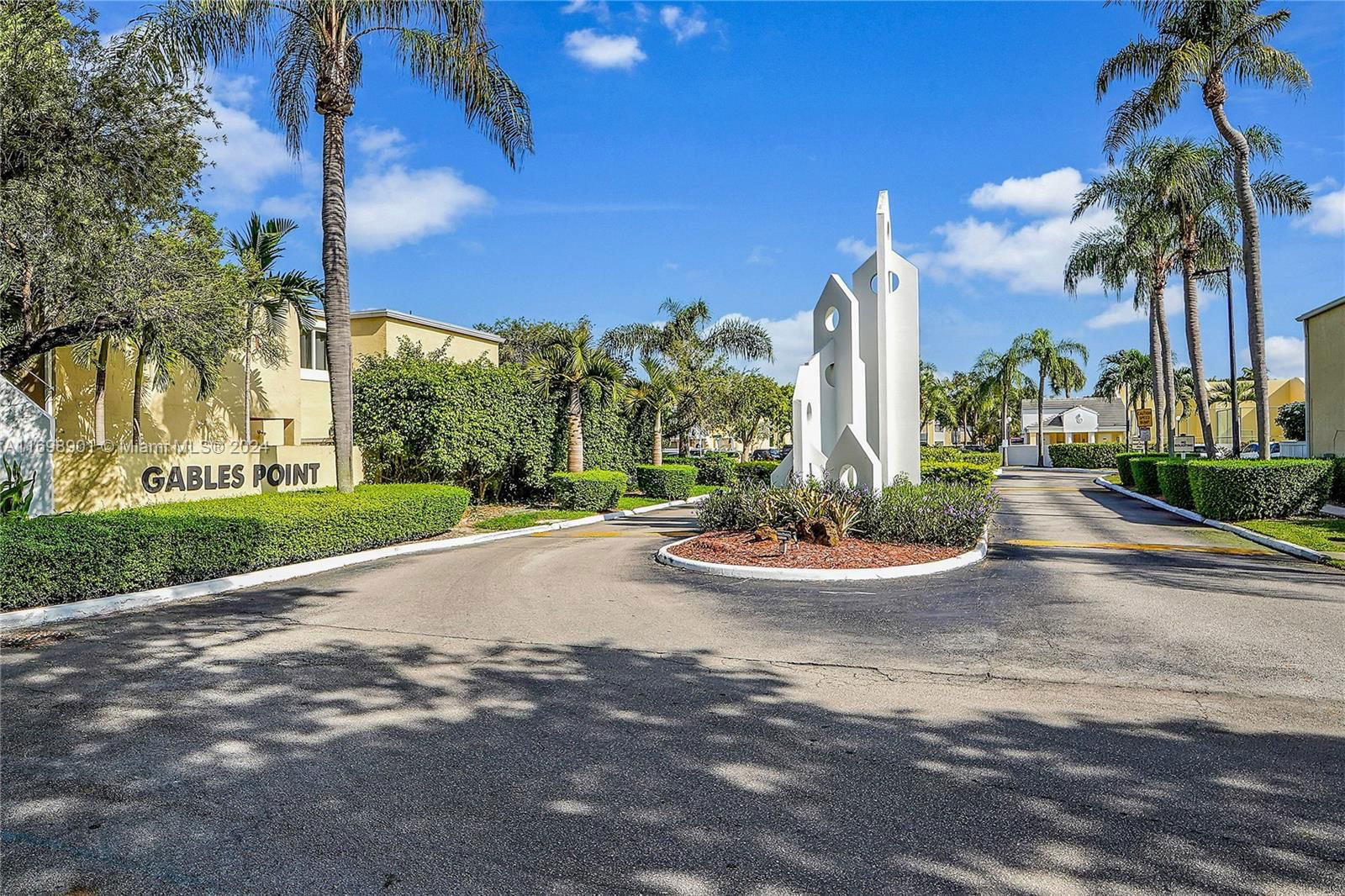 Real estate property located at 6835 45th Ln #193, Miami-Dade, GABLES POINT III CONDO, Miami, FL