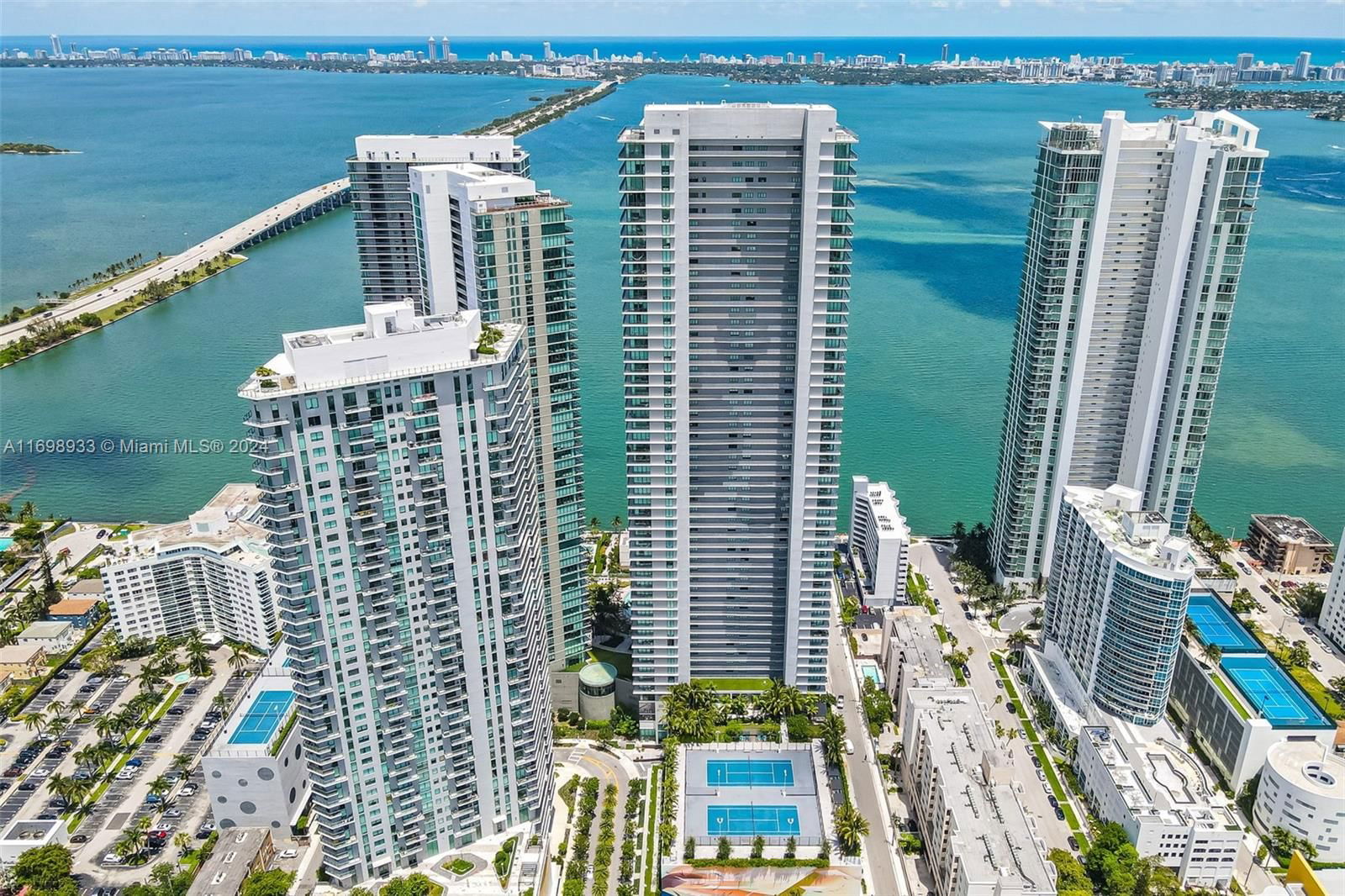 Real estate property located at 480 31st St #4302, Miami-Dade, GRAN PARAISO CONDO, Miami, FL