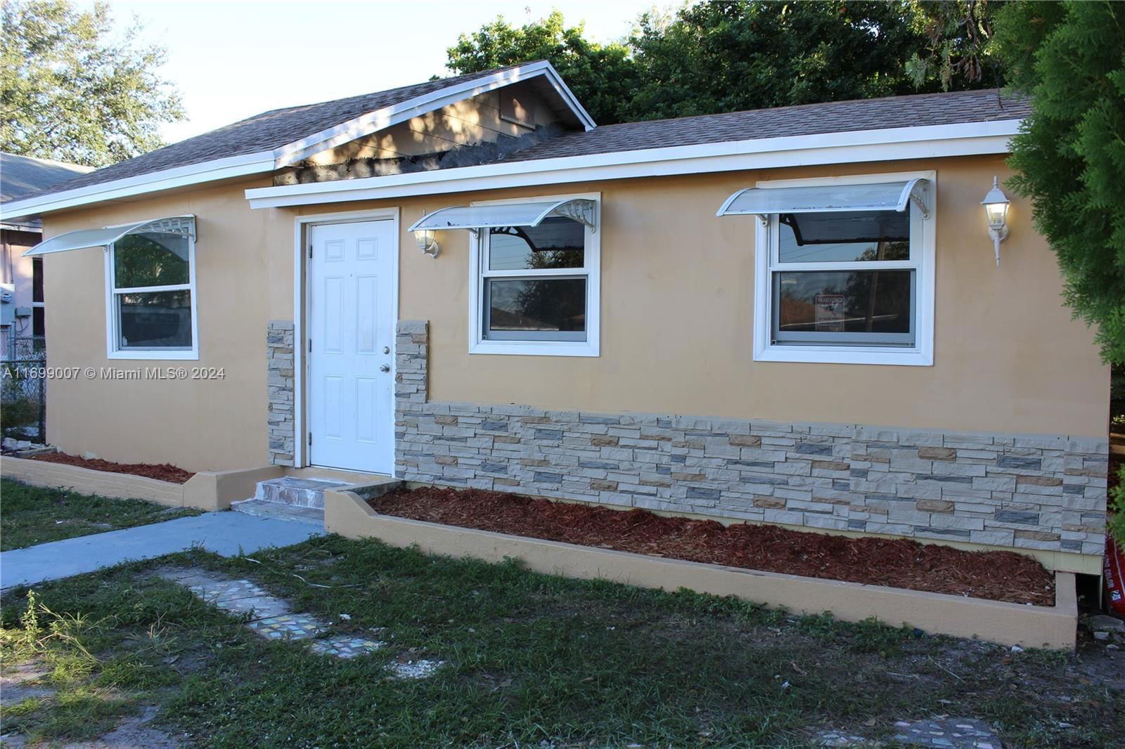 Real estate property located at 1918 82nd St, Miami-Dade, W LITTLE RIVER REV, Miami, FL