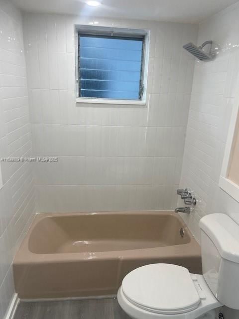 Real estate property located at 1350 191st St B203, Miami-dade, Third Forum Condominium, Miami, FL