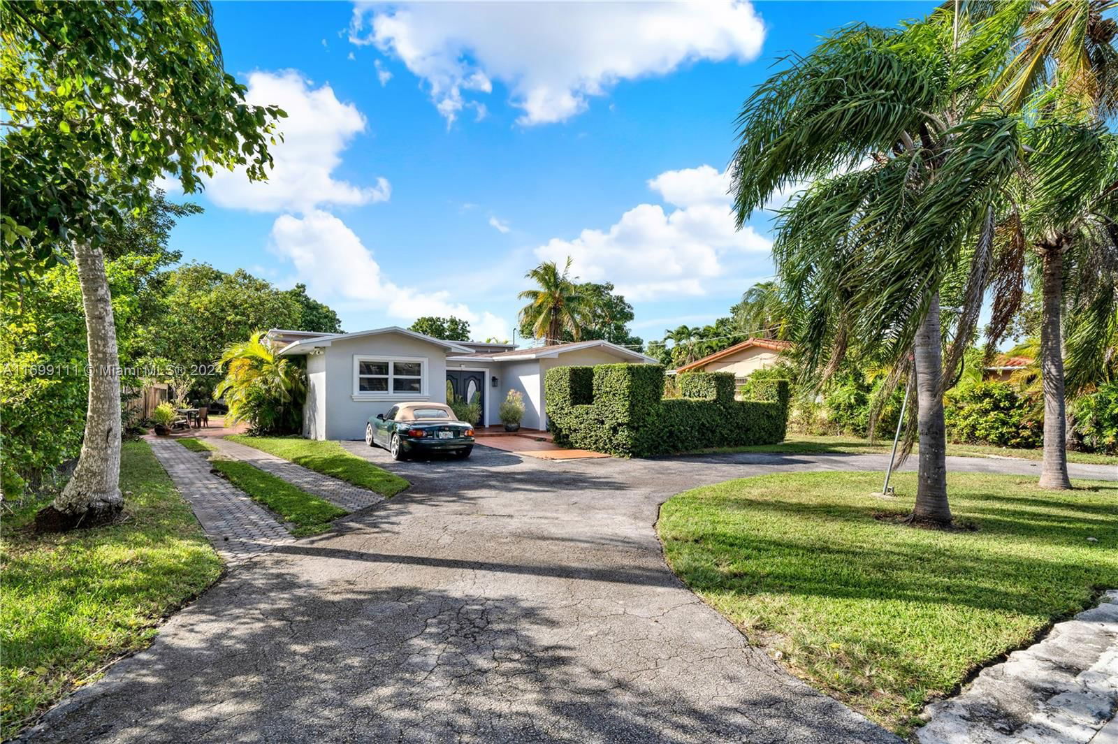 Real estate property located at 3500 108th Ave, Miami-Dade, ROSMONT SUB, Miami, FL