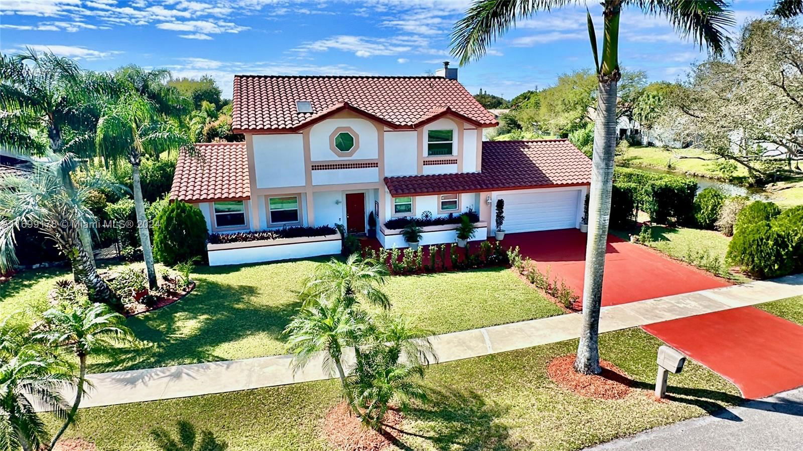 Real estate property located at 6101 Falconsgate Ave, Broward, FALCONS LEA, Davie, FL