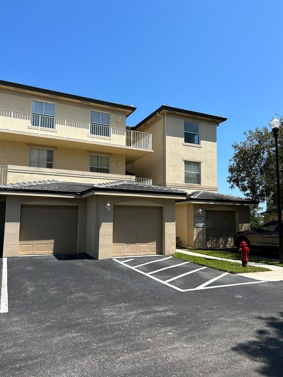 Real estate property located at 2080 Greenview Shores Blvd #407, Palm Beach, ARISSA PLACE CONDO, Wellington, FL