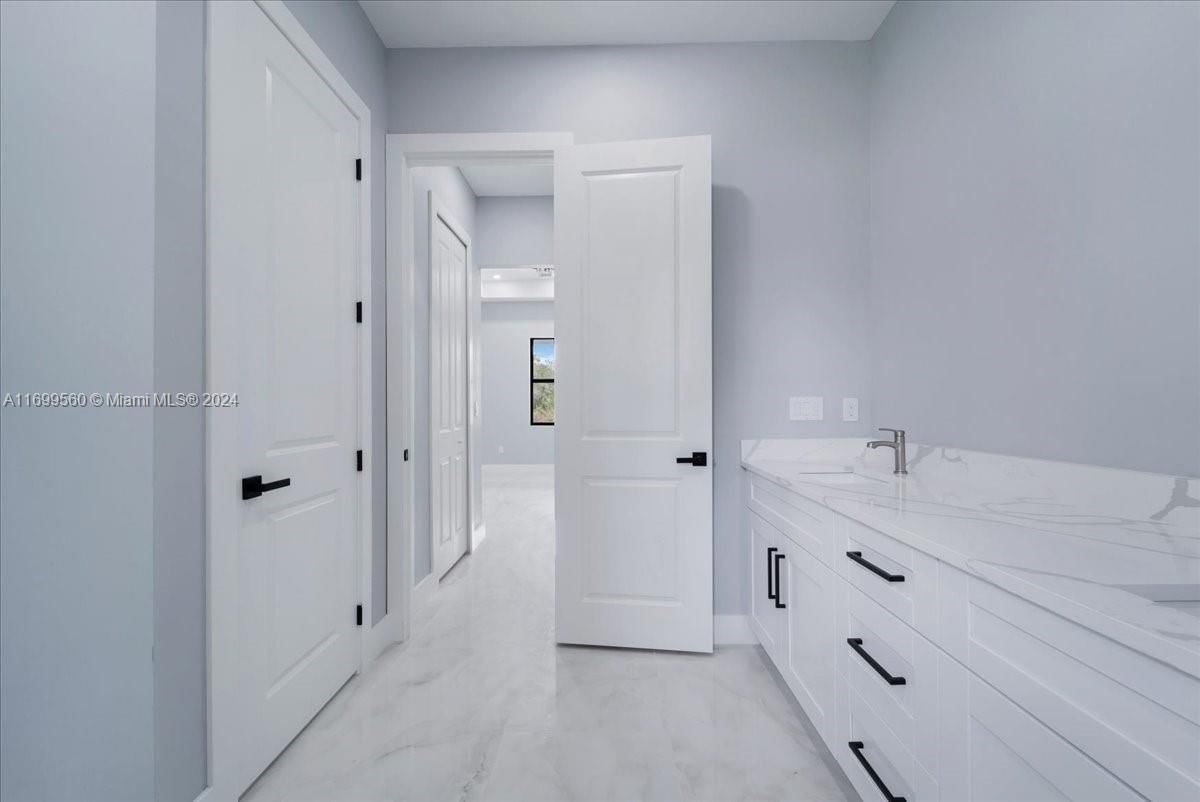 Real estate property located at 706 HIGHLAND AVE, Lee, Lehigh Acres Estates, Lehigh Acres, FL