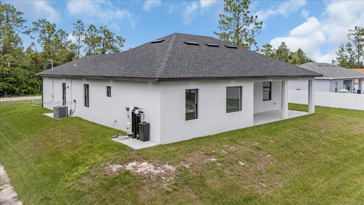 Real estate property located at 706 HIGHLAND AVE, Lee, Lehigh Acres Estates, Lehigh Acres, FL