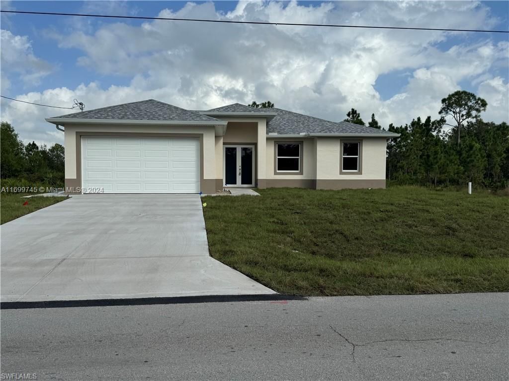 Real estate property located at 2403 E 10th ST, Lee, Lehigh Acres, Lehigh Acres, FL