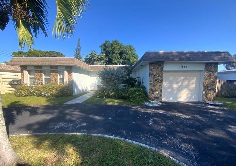 Real estate property located at 1849 27th Ct, Broward, North Central Hollywood, Hollywood, FL