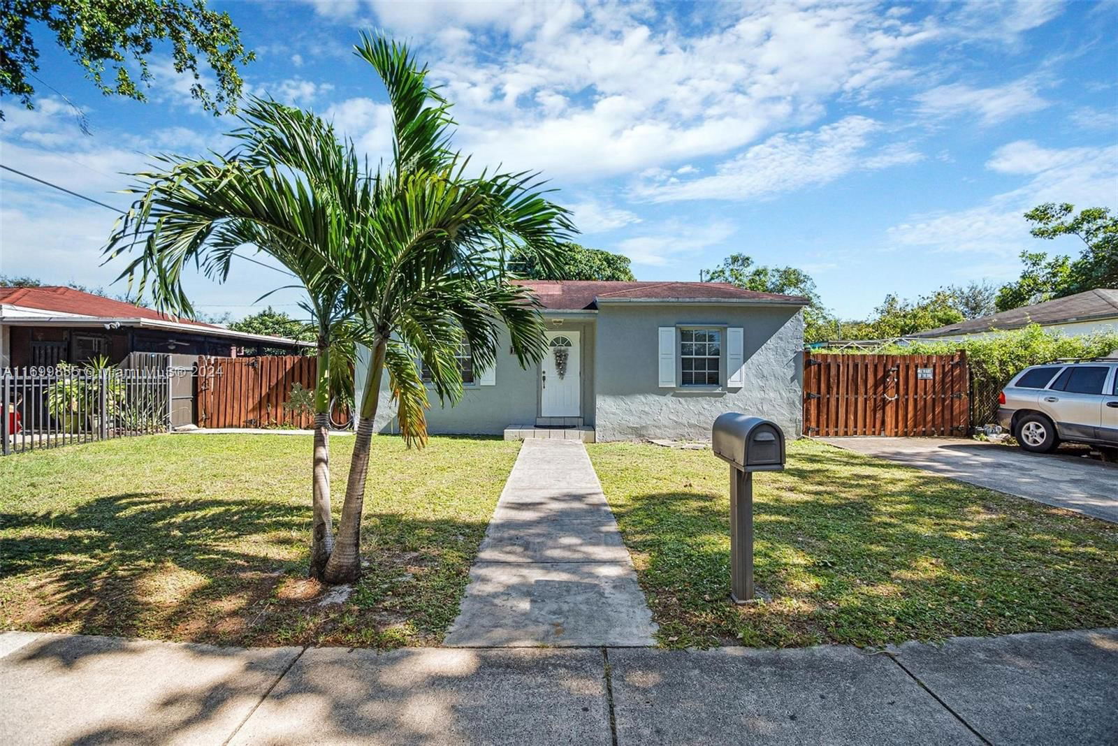 Real estate property located at 12435 10th Ave, Miami-Dade, NORTH SHORE HEIGHTS, North Miami, FL