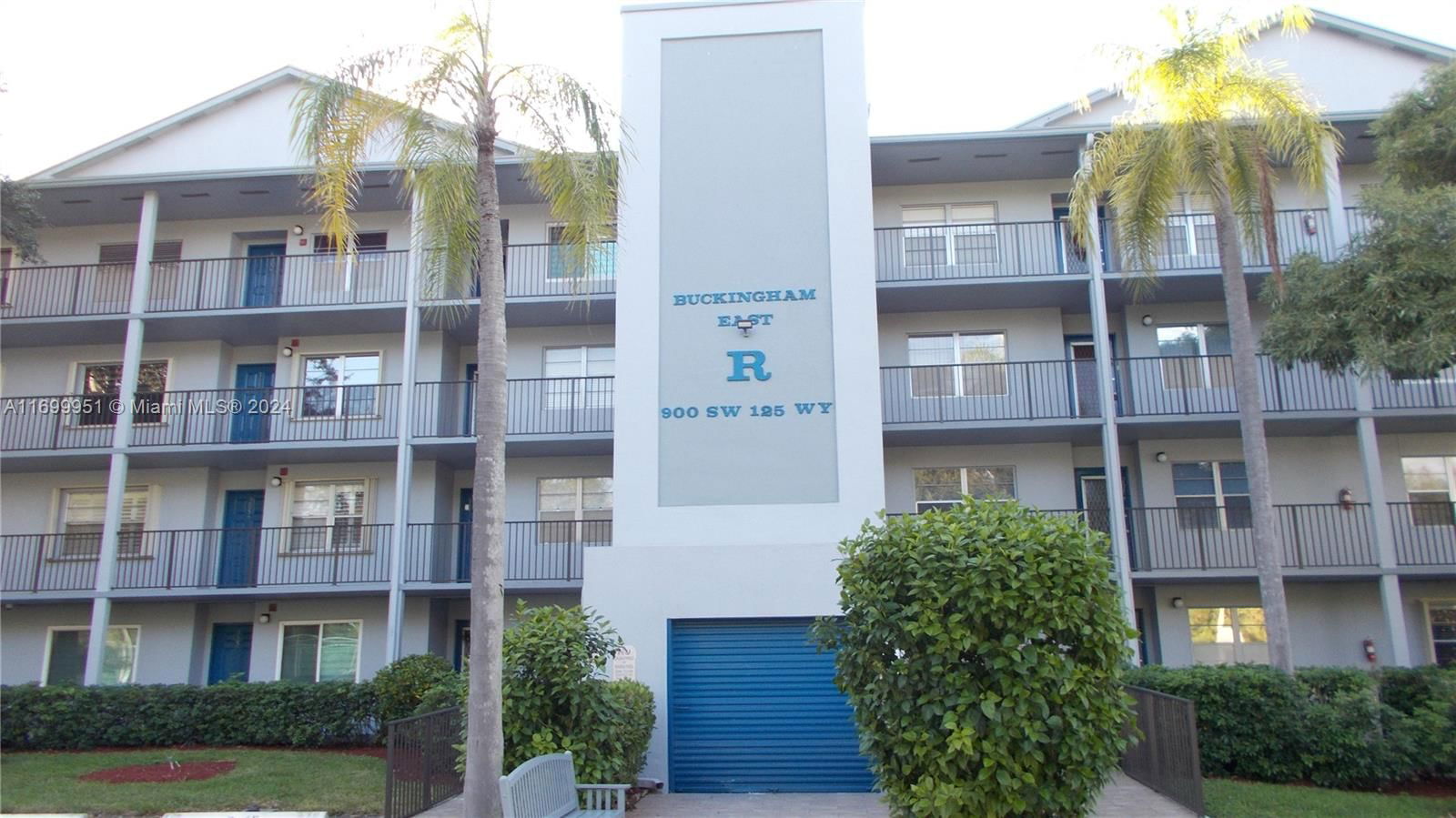 Real estate property located at 900 125th Way #201R, Broward, BUCKINGHAM EAST AT CENTUR, Pembroke Pines, FL