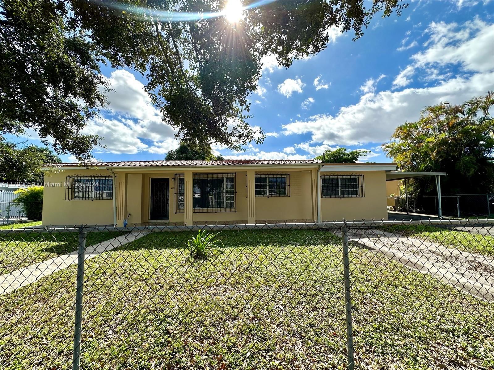 Real estate property located at 480 37th St, Miami-Dade, WESTHAVEN PARK, Hialeah, FL