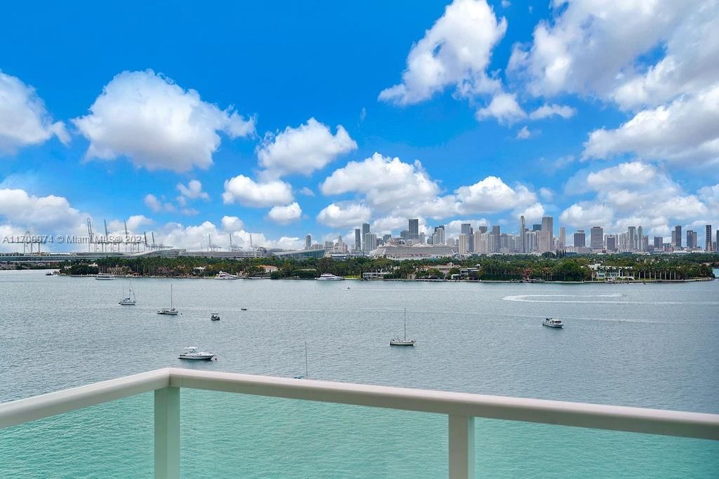Real estate property located at 1000 West Ave #1014, Miami-dade, Mirador 1000 Condo, Miami Beach, FL