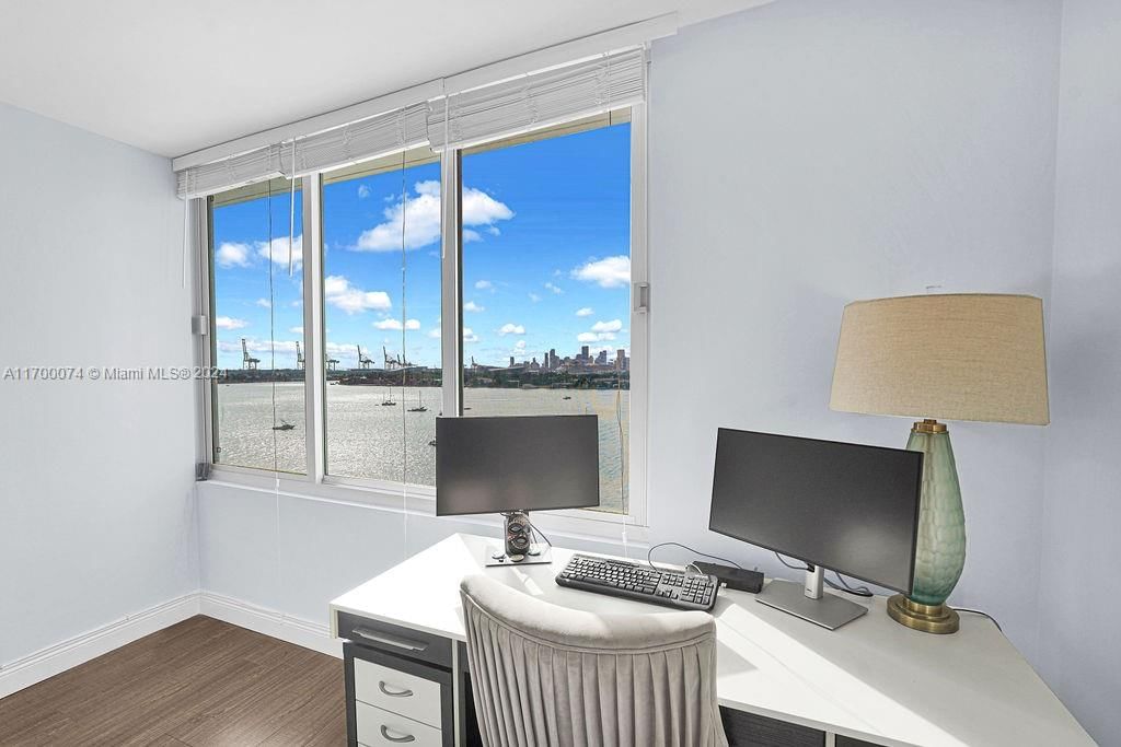 Real estate property located at 1000 West Ave #1014, Miami-dade, Mirador 1000 Condo, Miami Beach, FL