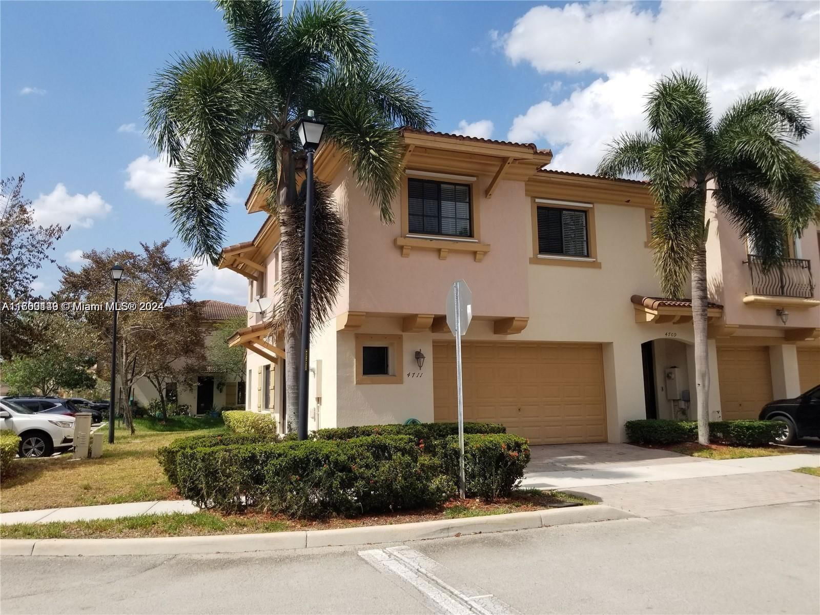 Real estate property located at 4711 Cypress Street, Broward, GRAND CYPRESS REPLAT, Coconut Creek, FL