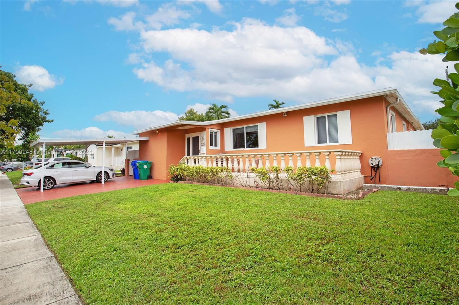 Real estate property located at 1971 33rd Ave, Miami-Dade, CORAL GATE SEC B, Miami, FL