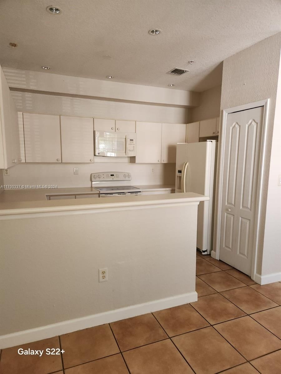 Real estate property located at 4351 160th Ave #207, Broward, COURTYARDS TWO CONDO, Miramar, FL