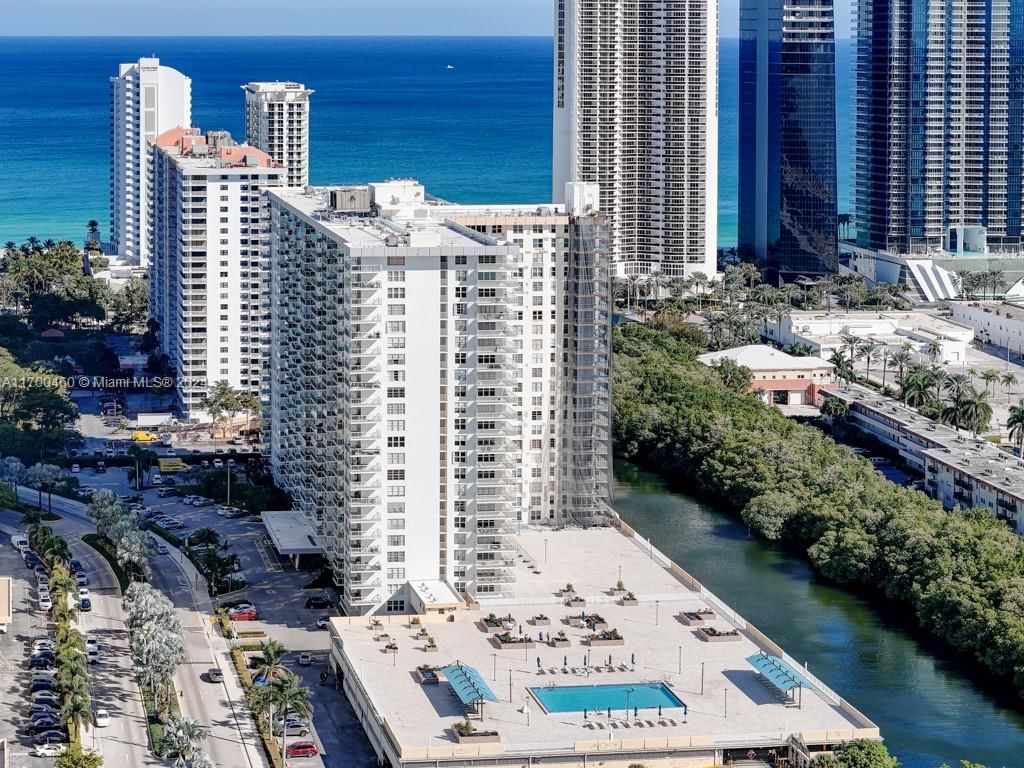 Real estate property located at 230 174th St L0-3, Miami-Dade, WINSTON TOWER 300 CONDO, Sunny Isles Beach, FL