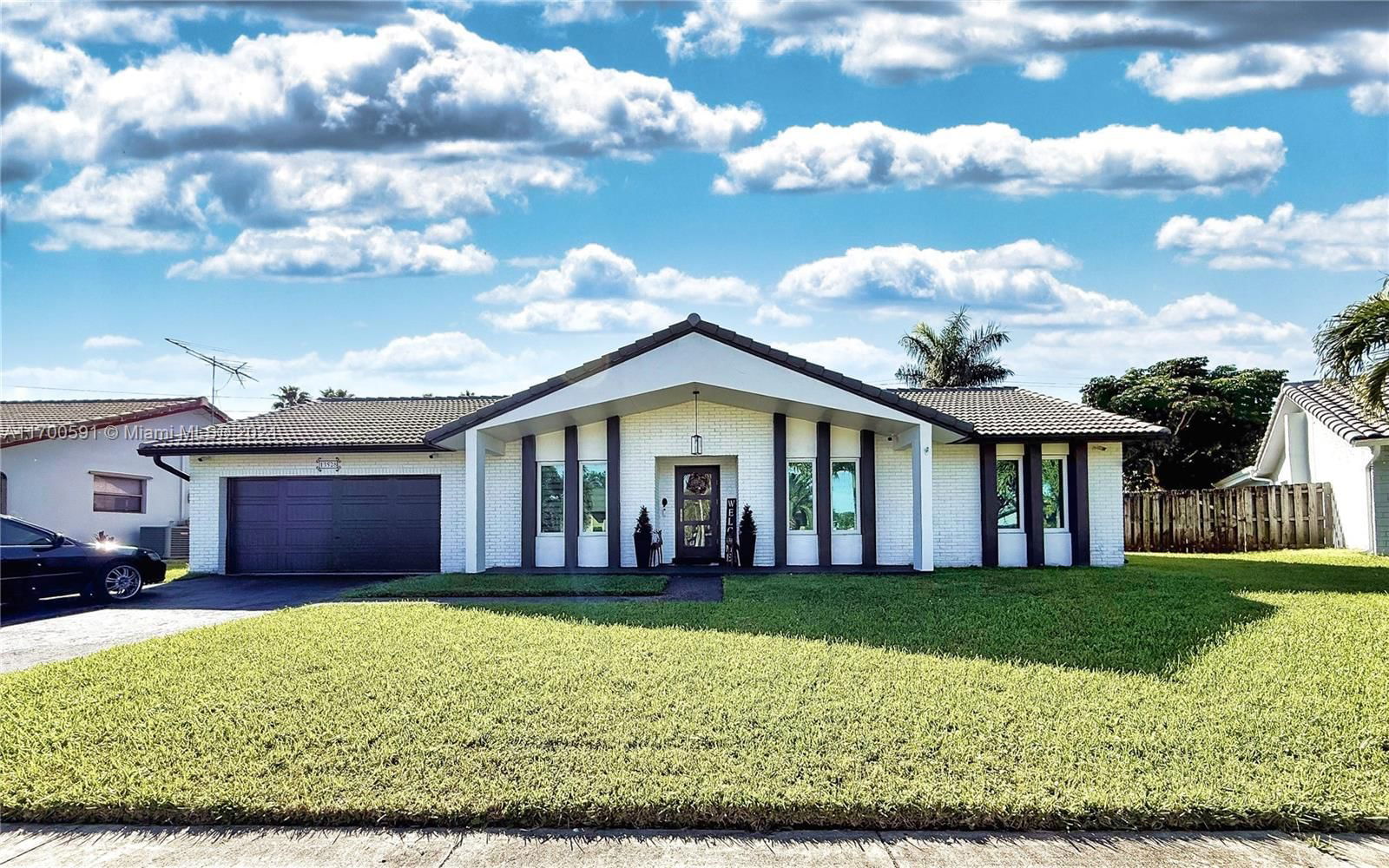 Real estate property located at 13528 8th Ct, Broward, NEW ORLEANS LAKESITES, Sunrise, FL