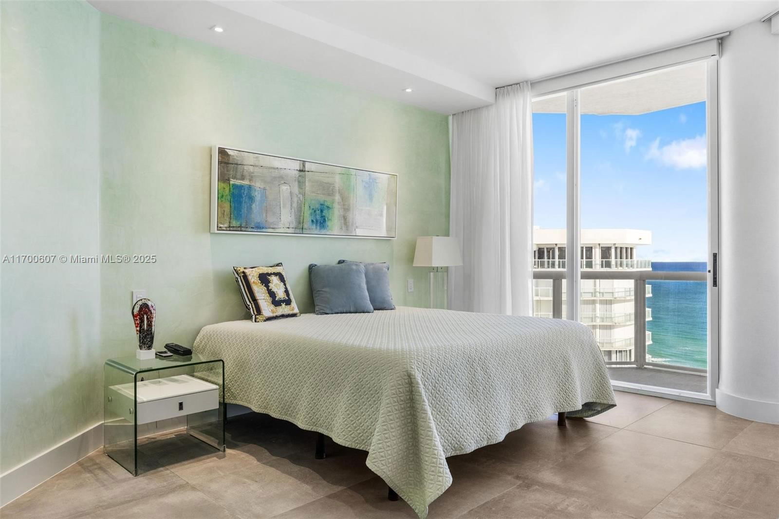 Real estate property located at 16425 Collins Ave OS15A, Miami-dade, Oceania I Condo, Sunny Isles Beach, FL