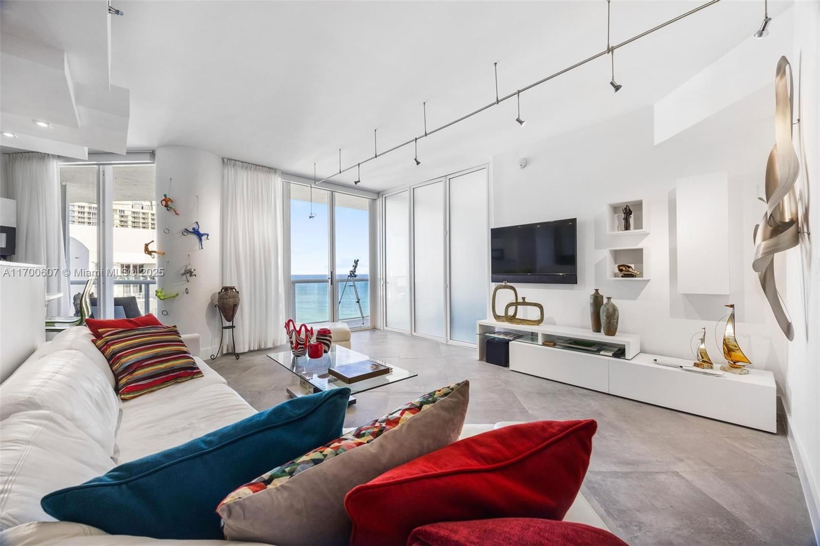 Real estate property located at 16425 Collins Ave OS15A, Miami-dade, Oceania I Condo, Sunny Isles Beach, FL