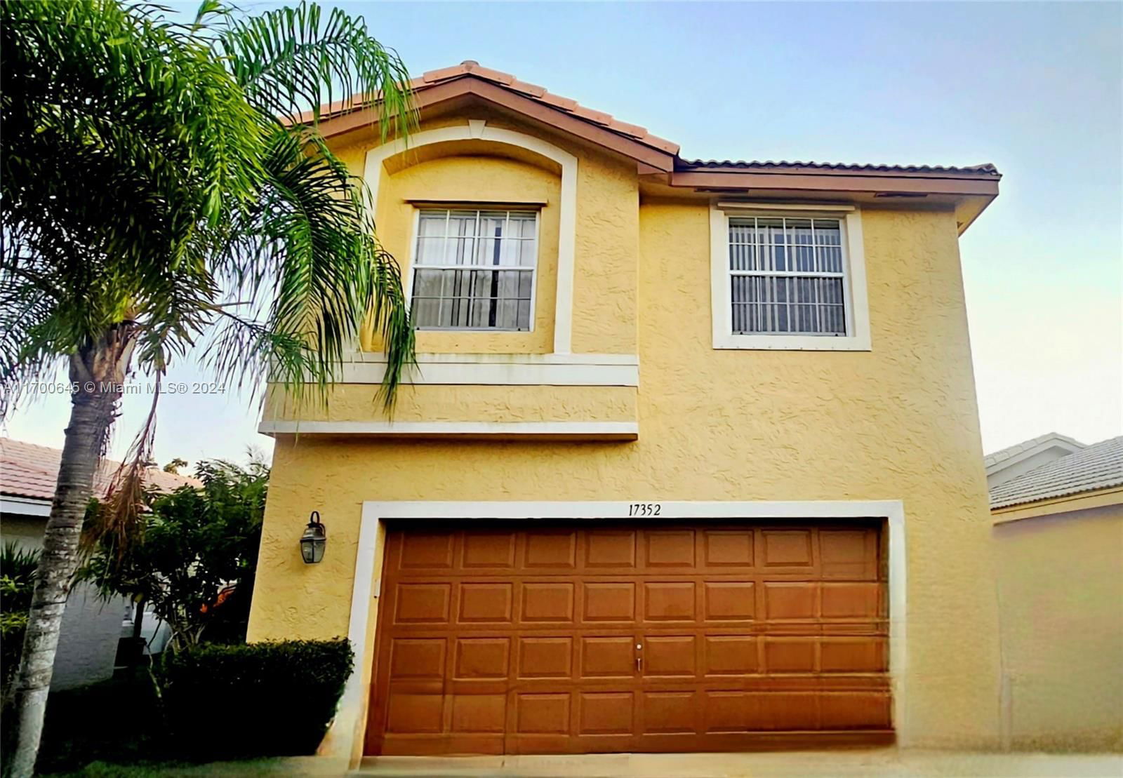 Real estate property located at 17352 18th St, Broward, SILVER LAKES PHASE III RE, Miramar, FL