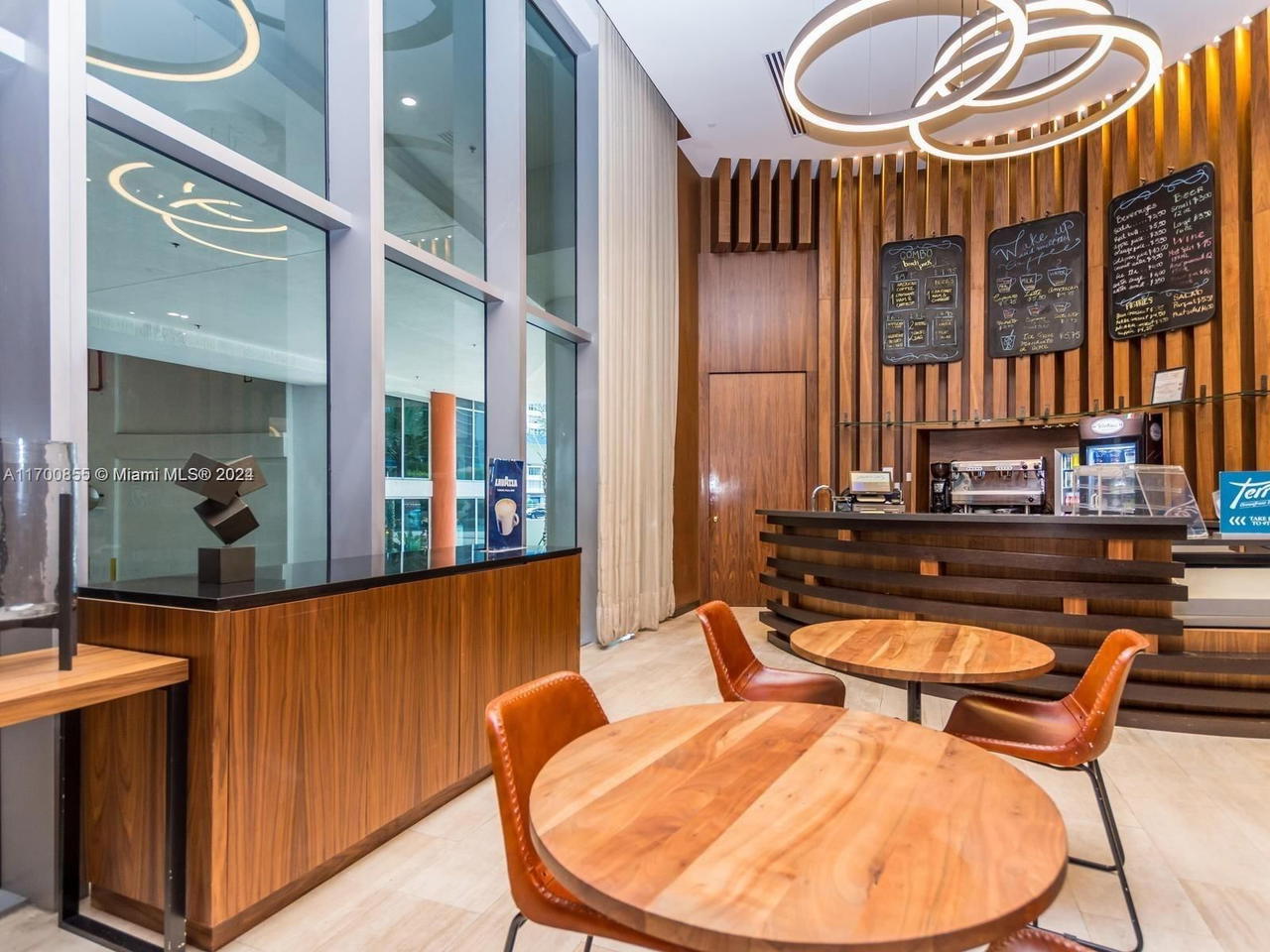 Real estate property located at 4111 Ocean Dr #601, Broward, 4111 South Ocean Drive Co, Hollywood, FL